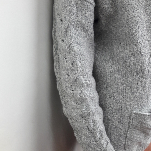 Style & Co sweater - Picture 2 of 3